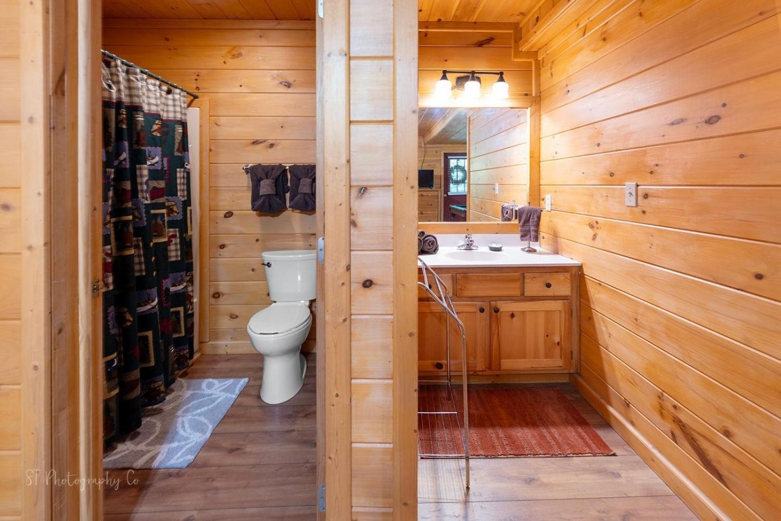Karen's Cabin cabin Pigeon Forge Bagian luar foto